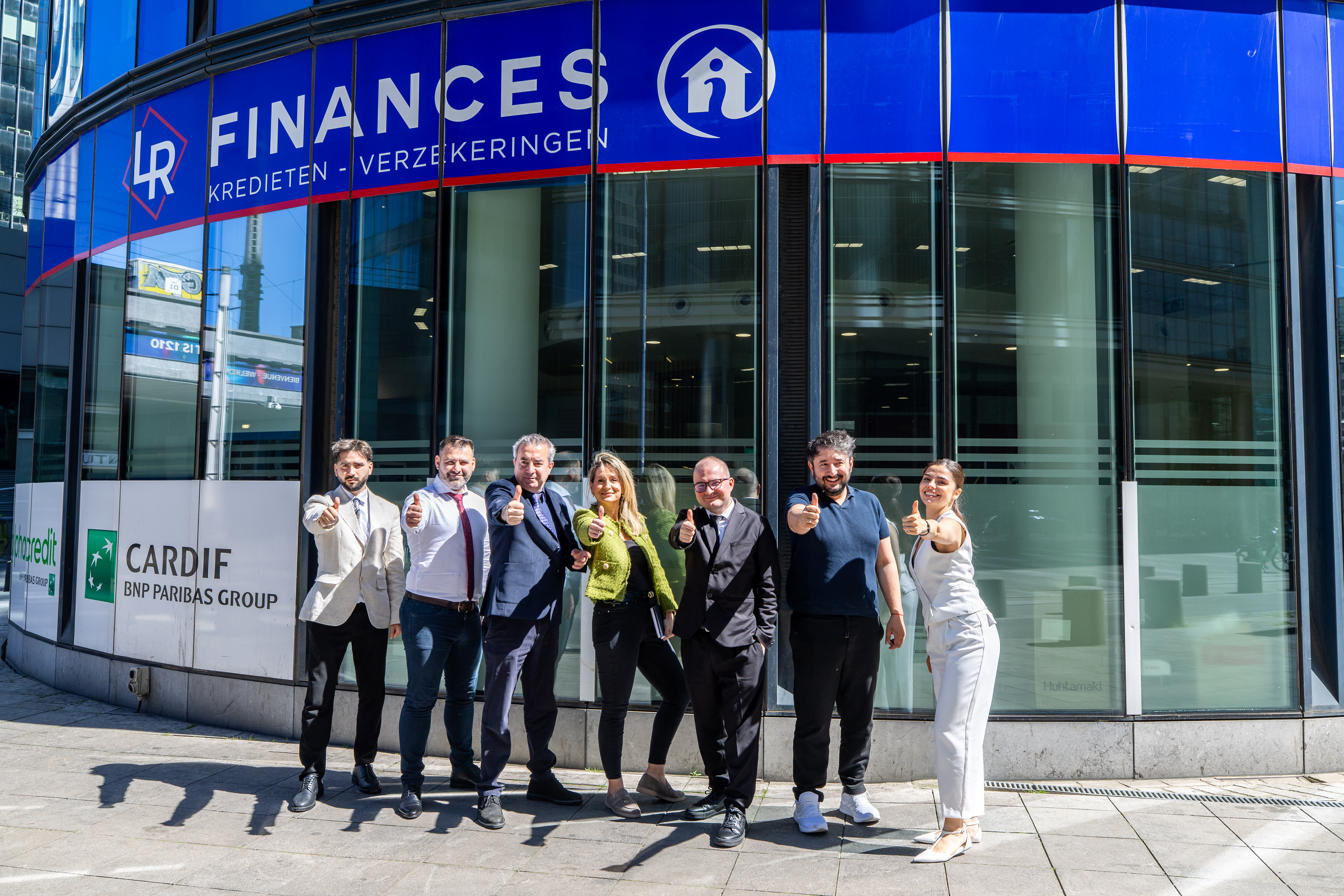 LR Finances offices